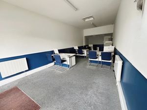 Vine Drive - click for photo gallery